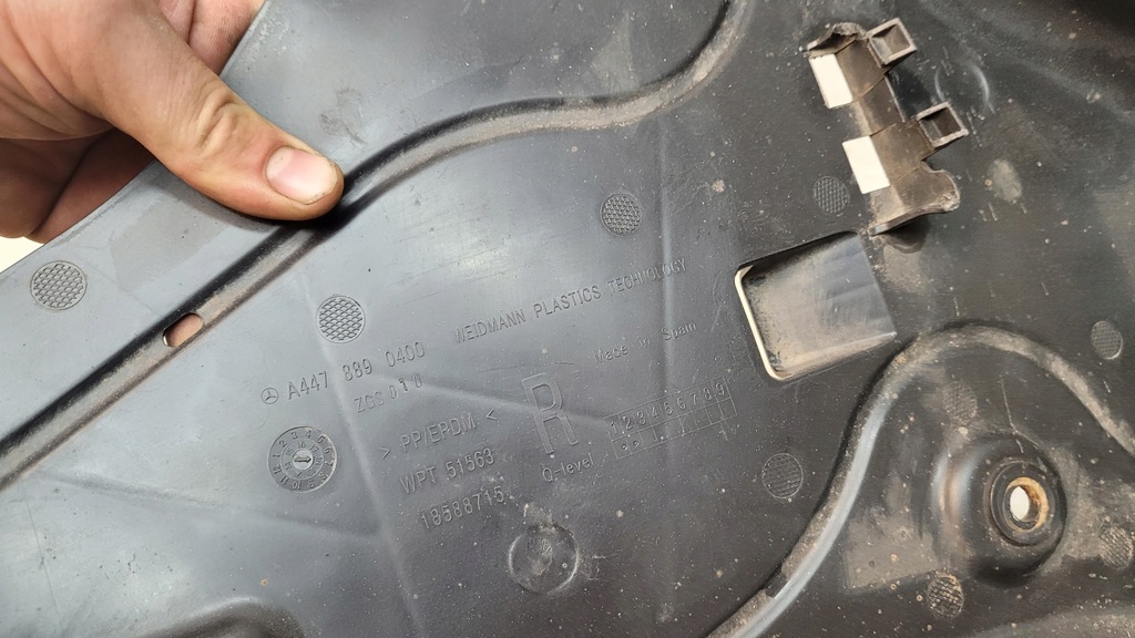 фото №11, Mercedes mb vito v-klasa w447 14- захист важеля підвіска права a4478890400