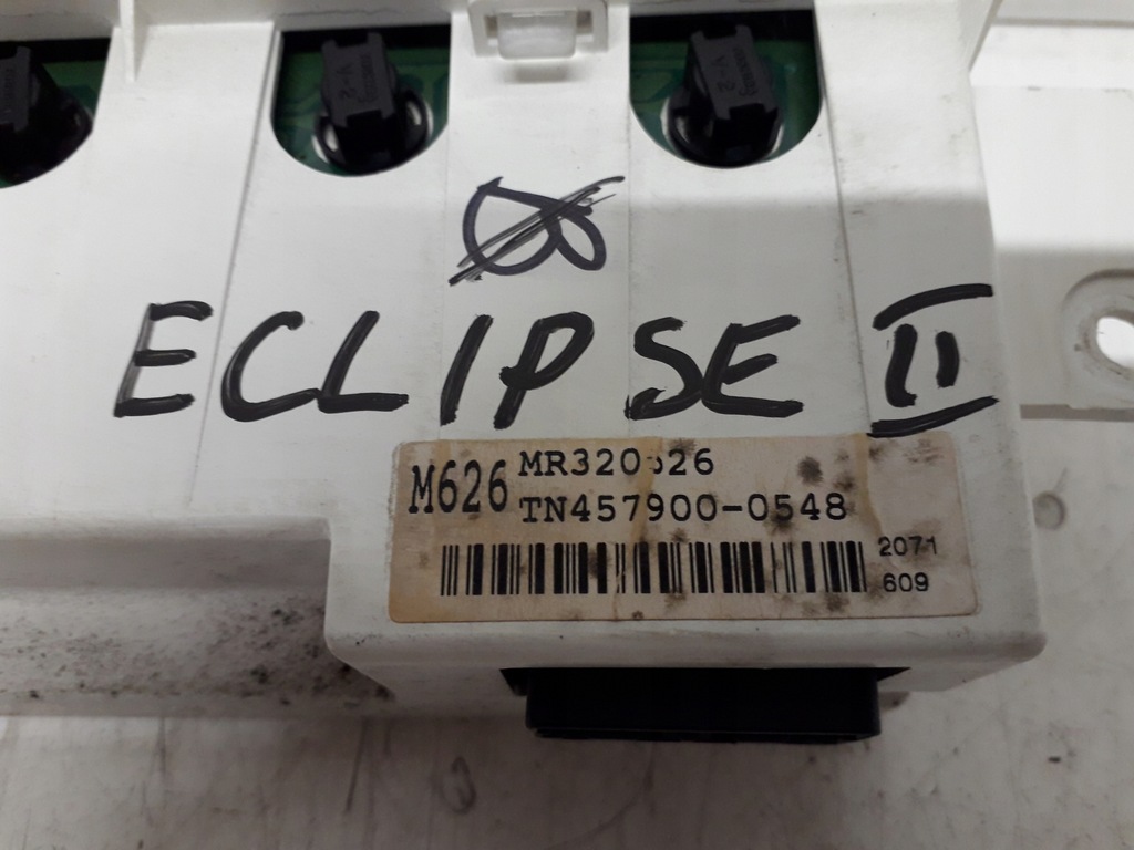 фото №9, Mitsubishi eclipse 3g 99-05 годинник mr320626