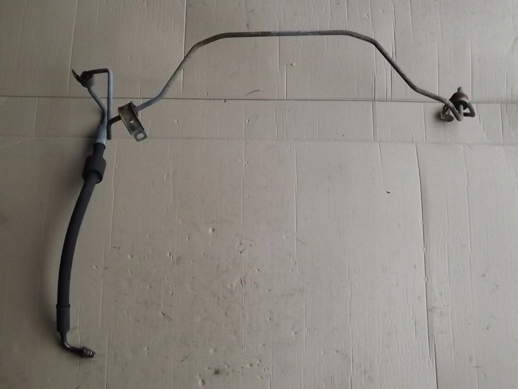 фото №1, Mercedes slk r170 2.3 компрессор uk шланг пабтрубок  усилителя rhd