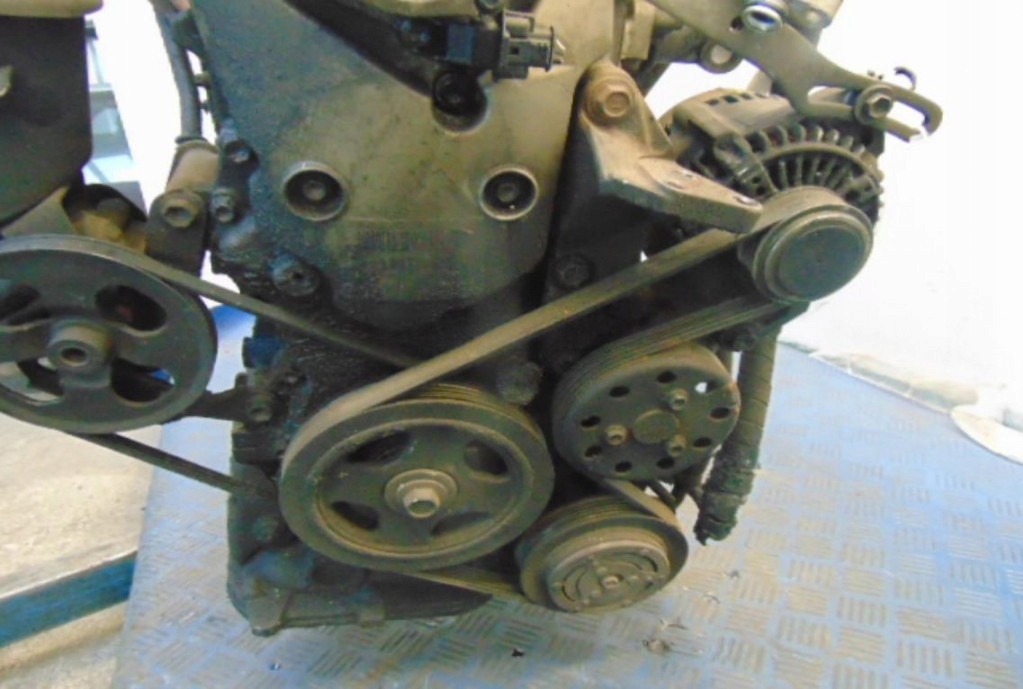 фото №7, Toyota yaris i двигатель kompletny код двигателя 1nd-tv p.247tyś