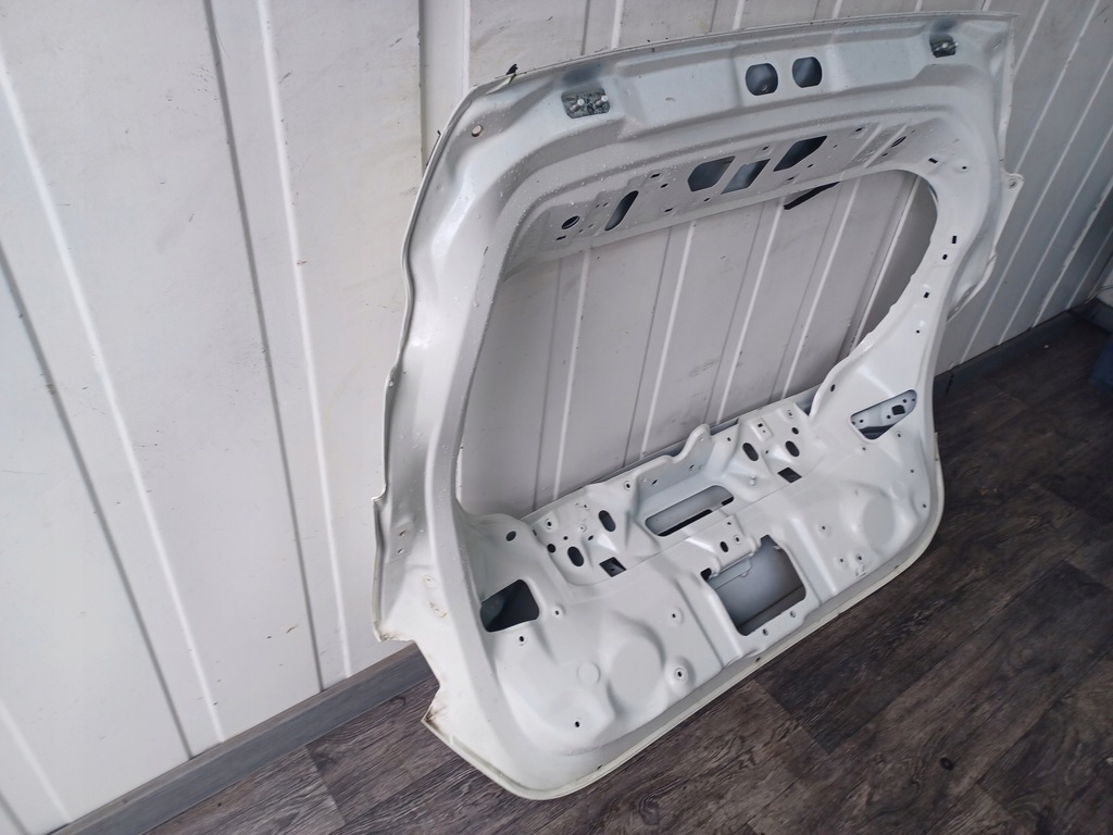 фото №12, Кришка багажника задня задня --- infiniti q30 qx30