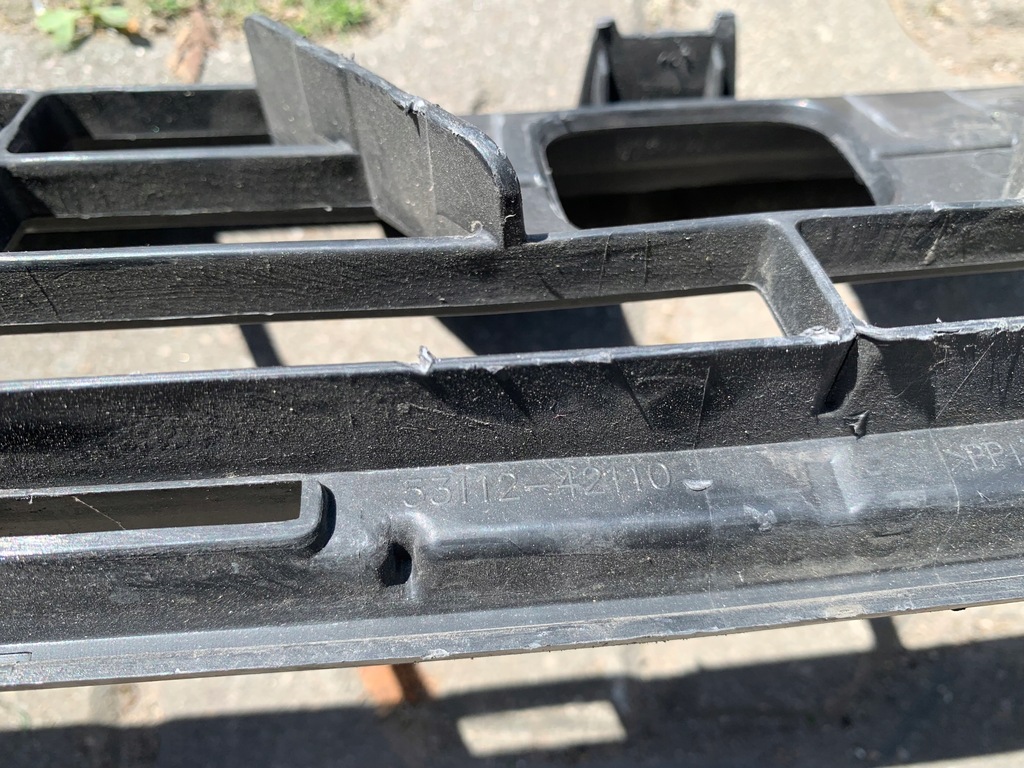 фото №10, Решітка бампера середня камера toyota rav4 iv lift