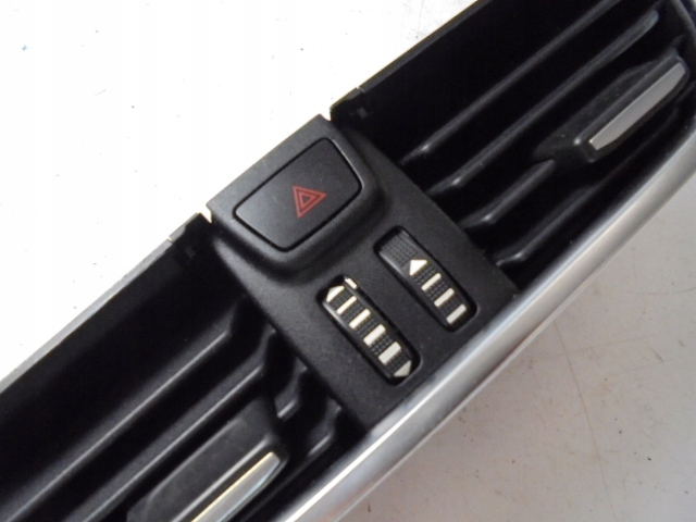 фото №3, Решётка обдув ford fiesta mk8 19 r