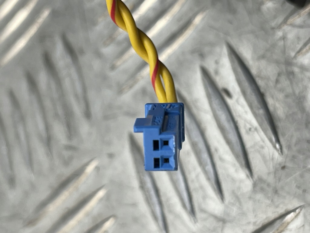 фото №10, Bmw оригінальний номер 7488656 2' f44 динамік harman kardon корпус правий права