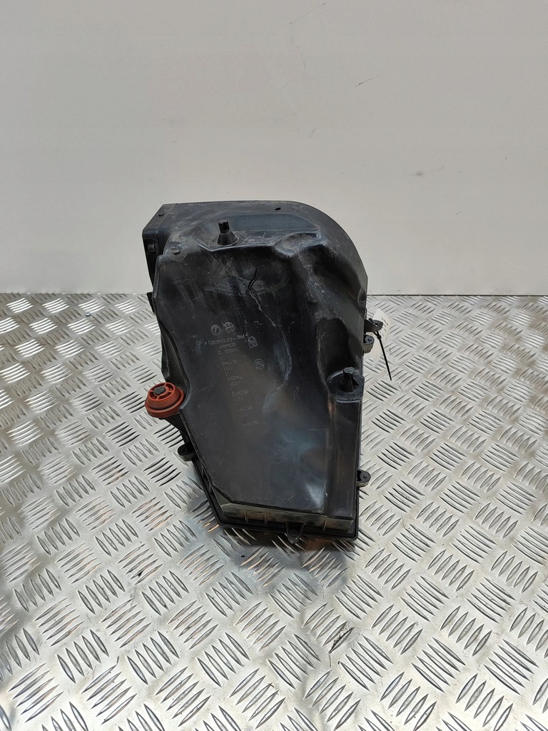 фото №7, Bmw 7 g11 g12 2016 корпус фильтра воздуха