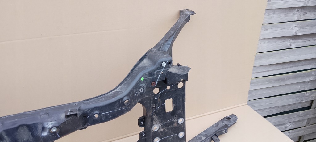 Ремінь передній підсилювач tesla model s рестайлінг  16-20rok 1061950-00-e оригінал Оригінал