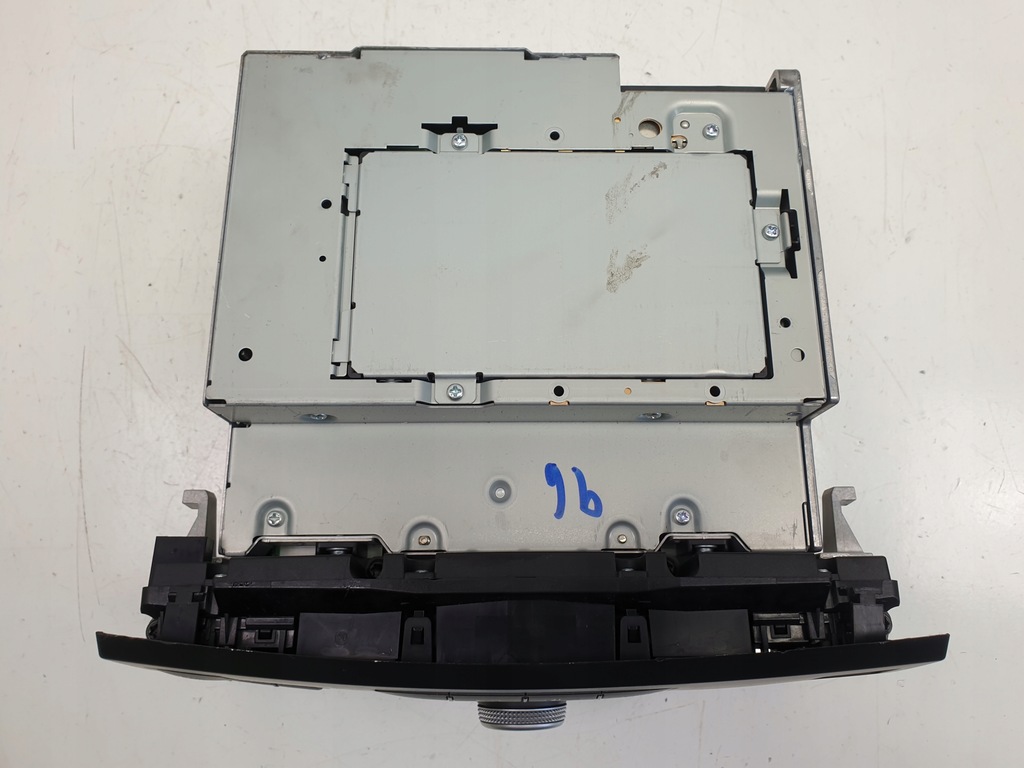 фото №10, Mercedes w207 c207 радио навигация a2129008404