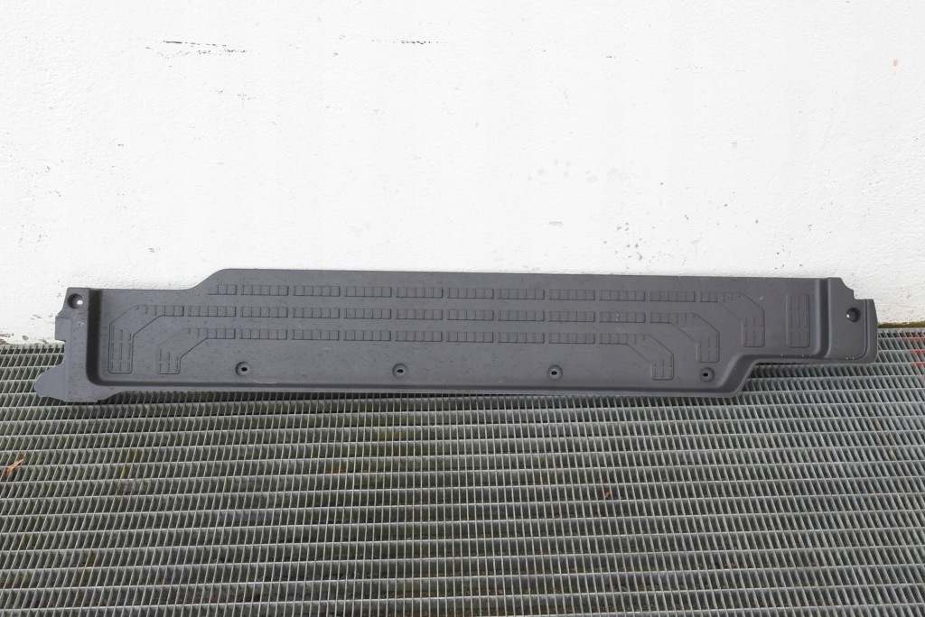 фото №1, Element оздоблення стійка volkswagen crafter 7c0863726a