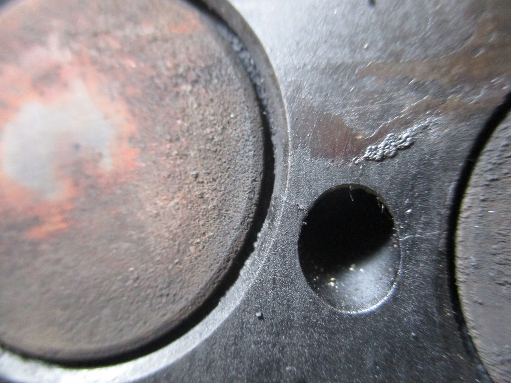 фото №8, Головка audi q5 i 8r 2.0 tdi 03l103373e