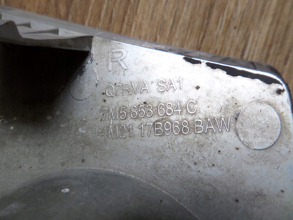 Рамка корпус противотуманной фары galaxy mk2 хром правая ghia правый перед бампера в Украине