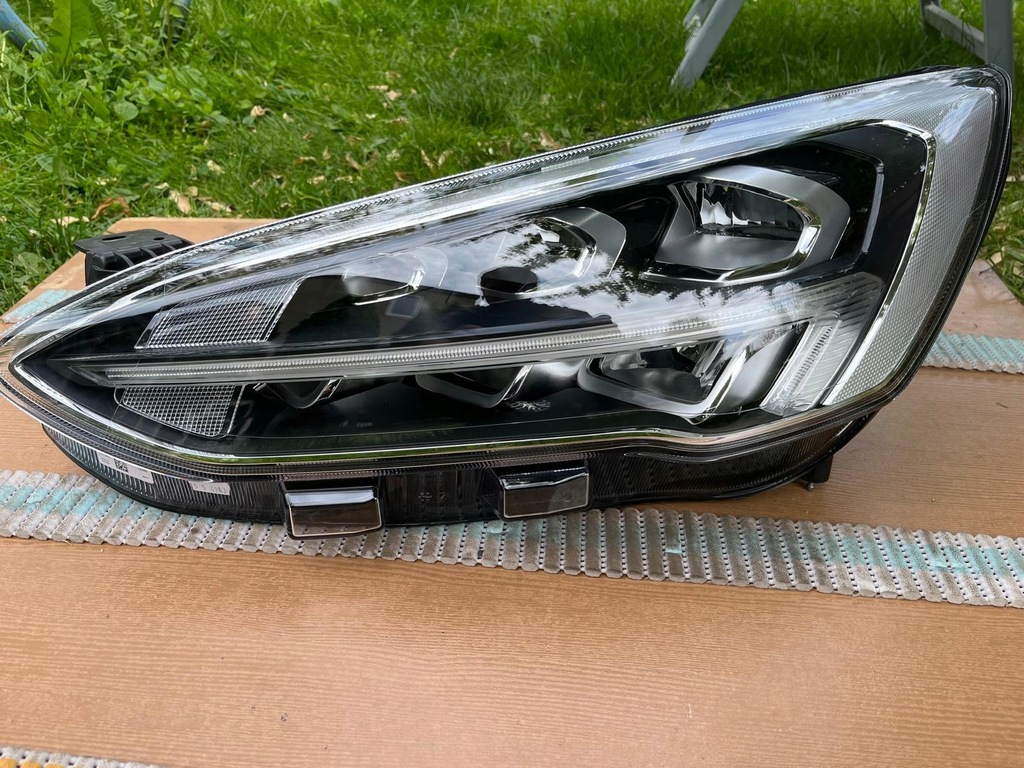 фото №1, Ford focus iv jx7b-13e015 лампа ліва перед full led nowa orginal ford