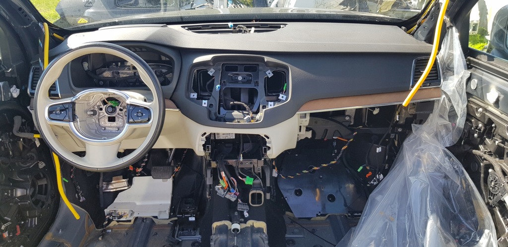 фото №1, Volvo xc90 ii панель приладів приладова консоль панель приладів