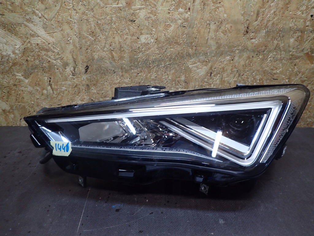 фото №1, Лампа перед ліва seat tarraco leon iv 4 full led