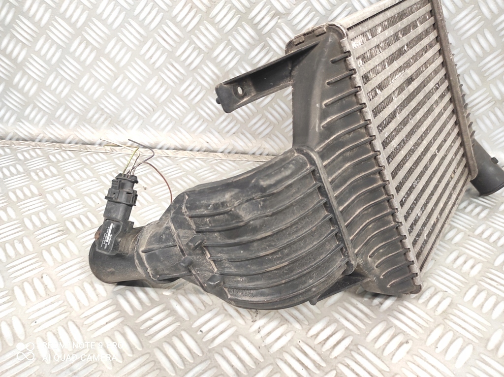 фото №7, Радиатор наддува интеркулер 13161078 opel astra h zafira b 2.0 turbo