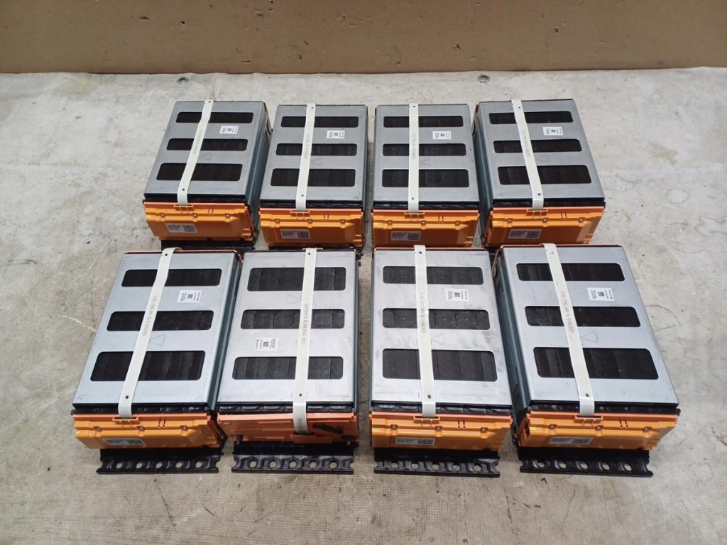 Купить Модуль аккумулятора fiat jeep alfa romeo eba01859aj a3c0320330501
