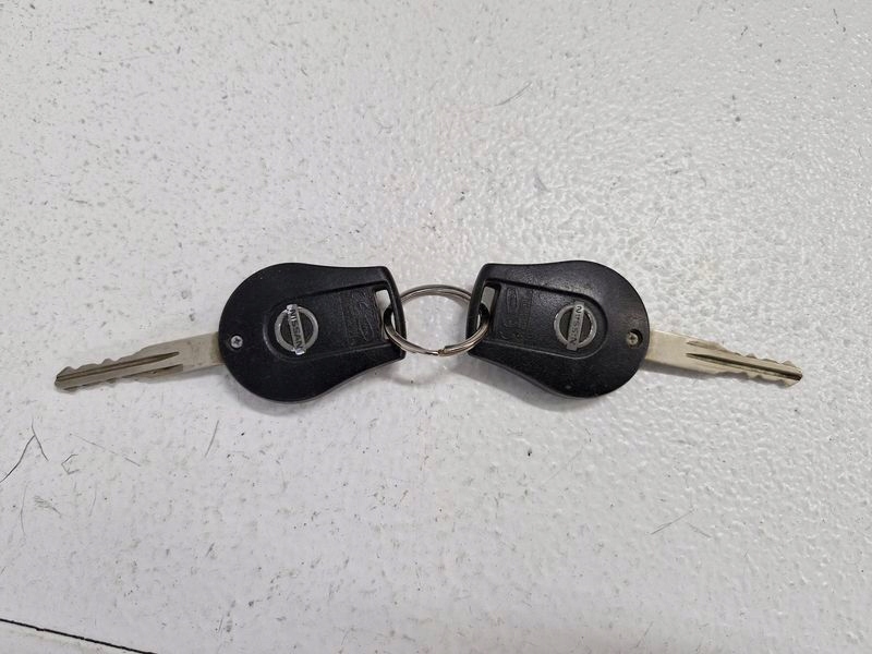 Купить Nissan juke 1 1 f15 замок зажигания 2x ключ pilot