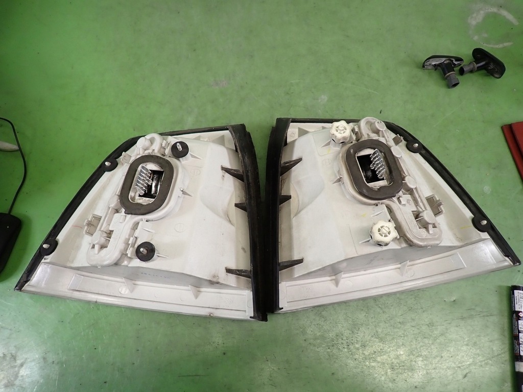 фото №16, Лампа правая левая задняя поворотники opel astra g ii hb 00r тюнинг smoke