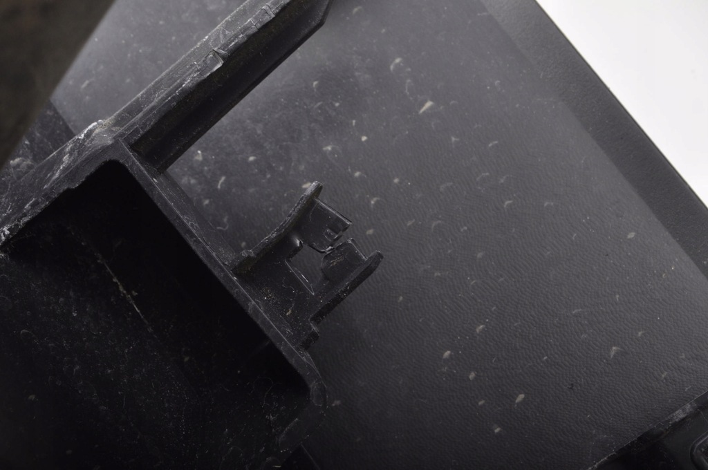 фото №13, Defender l663 корпус лампы правый задняя 21r