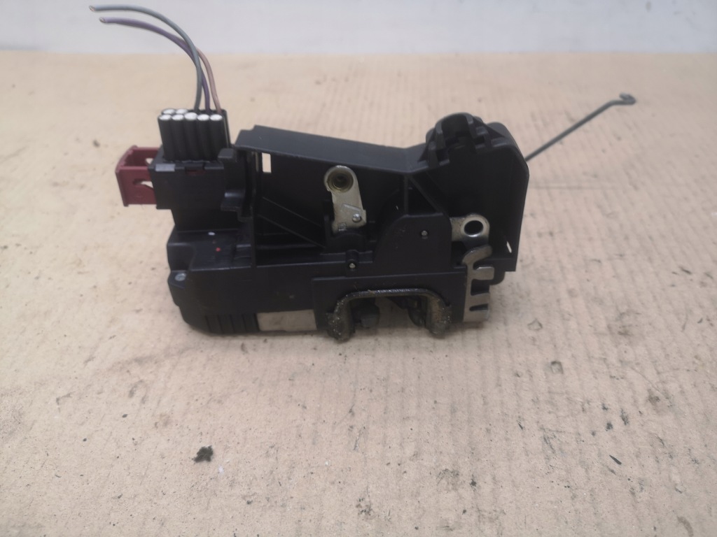 фото №3, Замок дверь сдвижные левый bok 8 pin opel vivaro a renault trafic ii lift