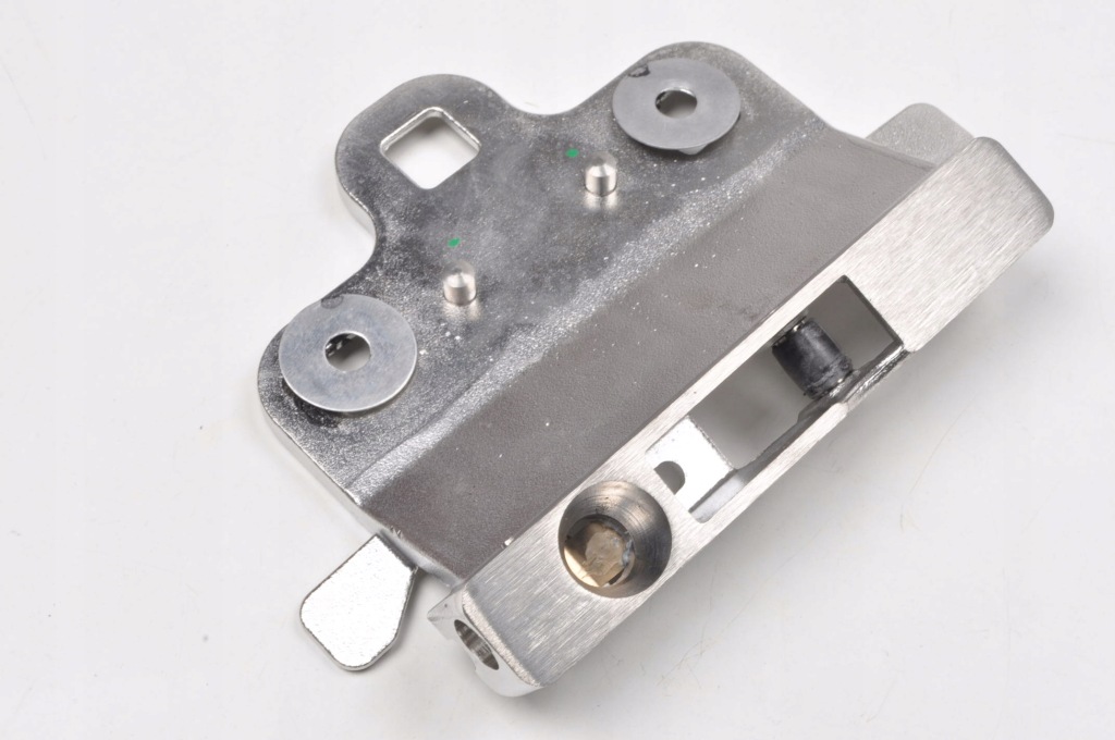 Ferrari portofino 3.9 f164 замок засувка дах лівий 89257400 Недорого