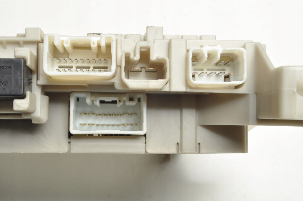 Lexus ls iii 4.3 lift коробка запобіжників 82730-50130 Зі Шроту