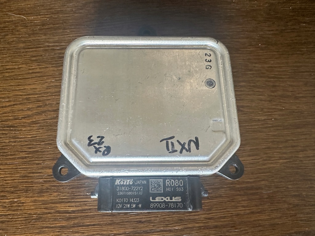 фото №1, Lexus nx ii 2 21- перетворювач права лампи 89908-78170 r080
