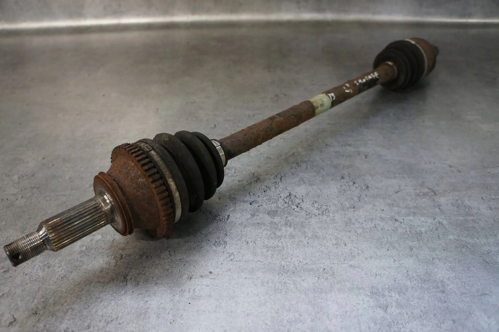 фото №1, Приводной вал шарнир левый левая задняя задняя hyundai santa fe ii 2.2 crdi