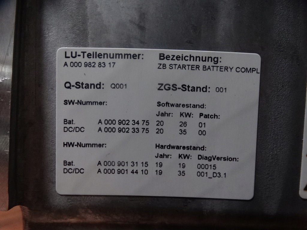 фото №5, Акумулятор пусковий гібрид mercedes w223 w232 w206 1