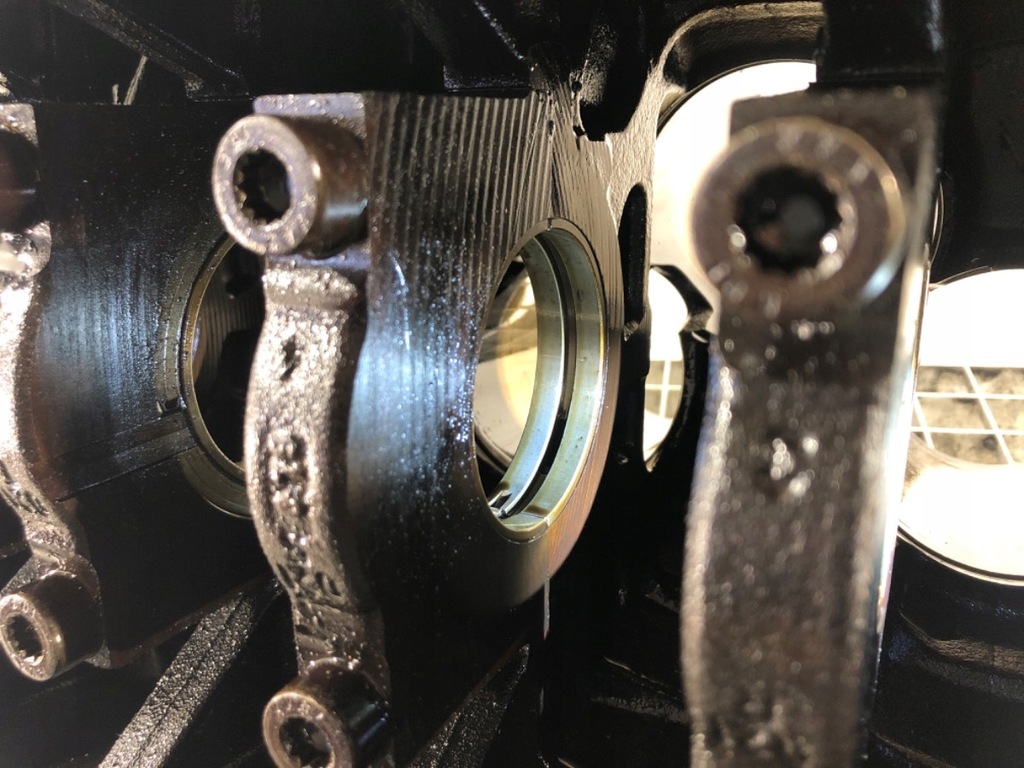 фото №10, Блок двигателя ford galaxy mk i 2.8b ayl