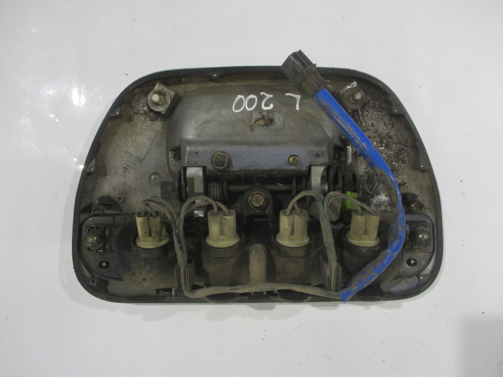 фото №6, Третий свет стоп стоп-сигнал ручка задняя крышки багажника mitsubishi l200 iv