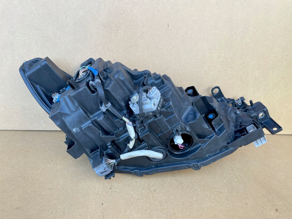 Mazda 6 3 рестайлинг  18- фара led перед передняя левая Недорого