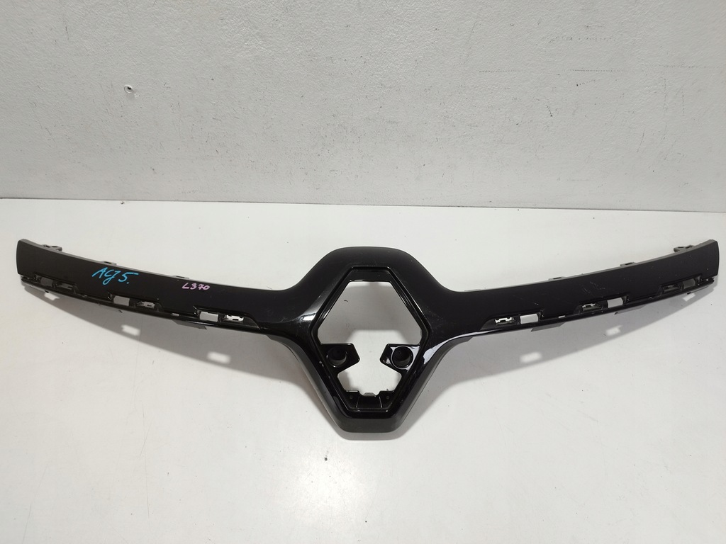 фото №1, Renault captur ii решётка радиатора решётка радиатора накладка 623829844r