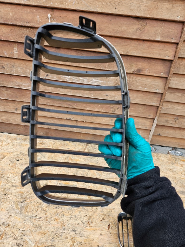 фото №7, Решітка радіатора бампера ліва права bmw 1 e87 решітка радіатора решітка радіатора 7179656 7166439