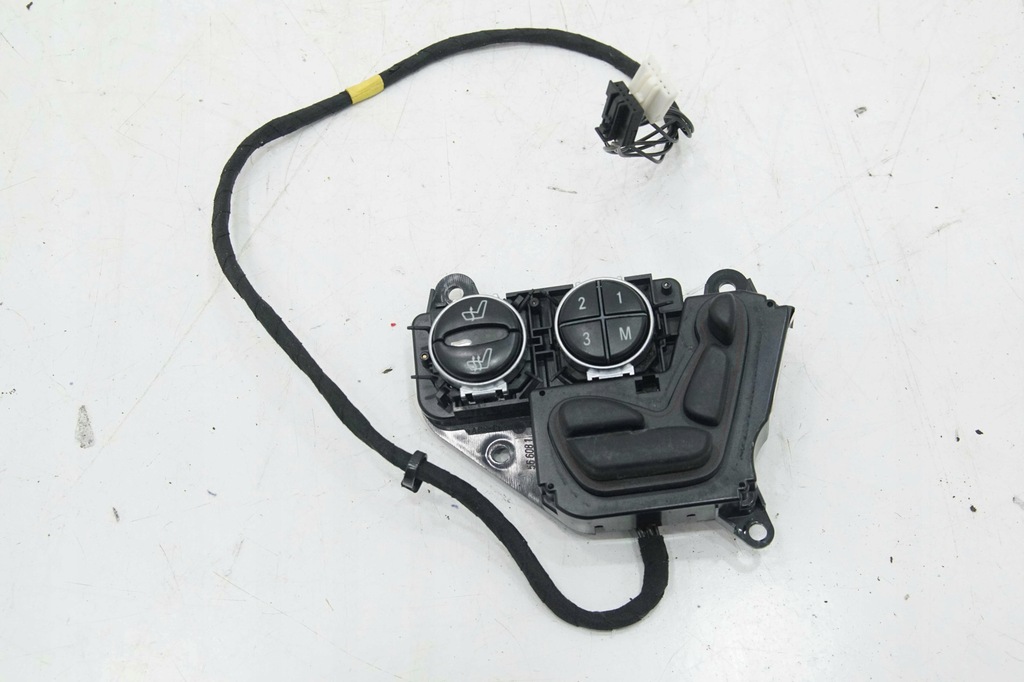 фото №1, Панель управление сиденье правого mercedes sl r230