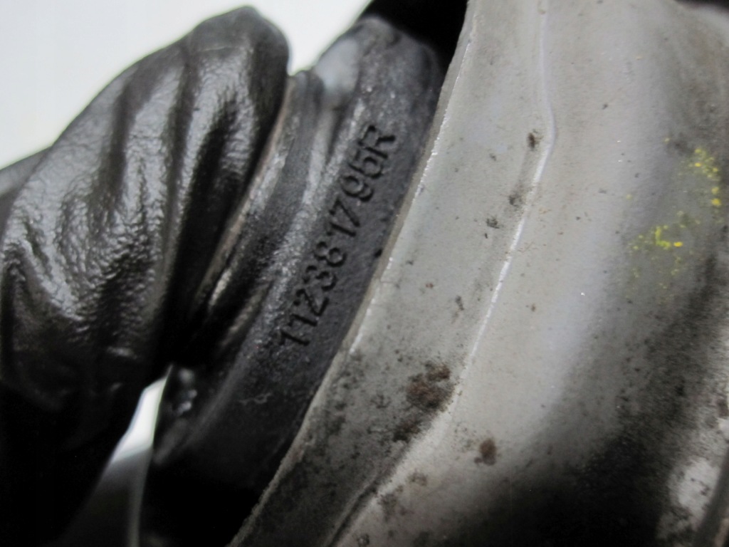 Smart forfour twingo 1.0 sce 18r. 112381795r подушка двигателя Доставка