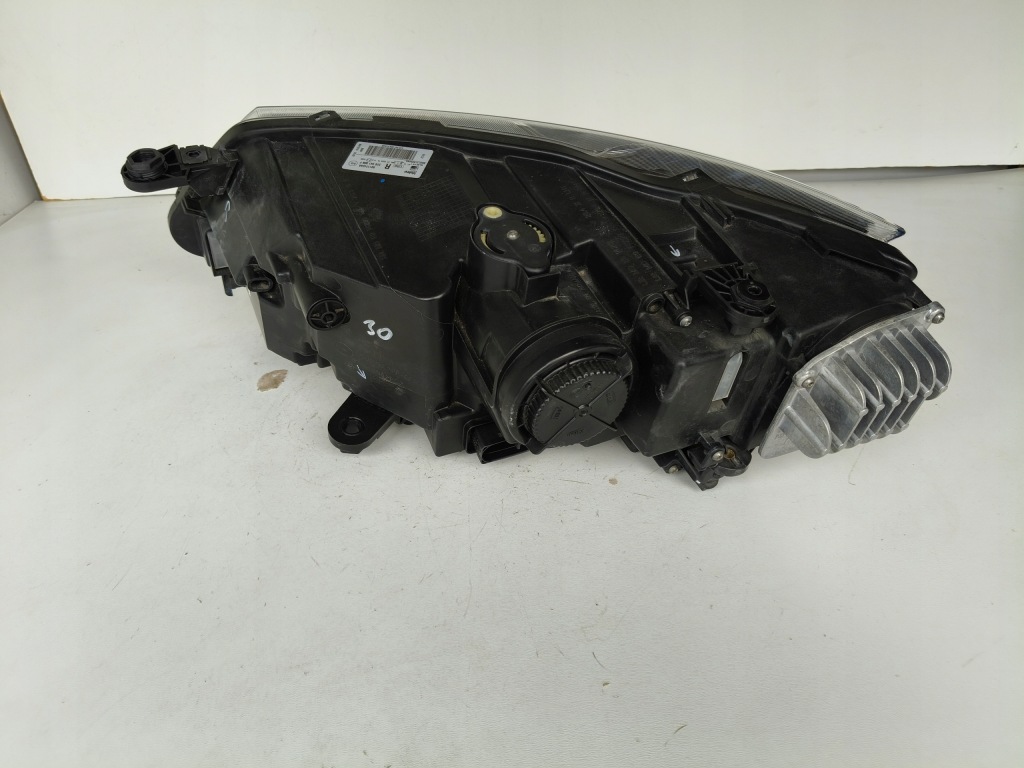 Фара правий фара seat ateca 575 16- full led в Україні