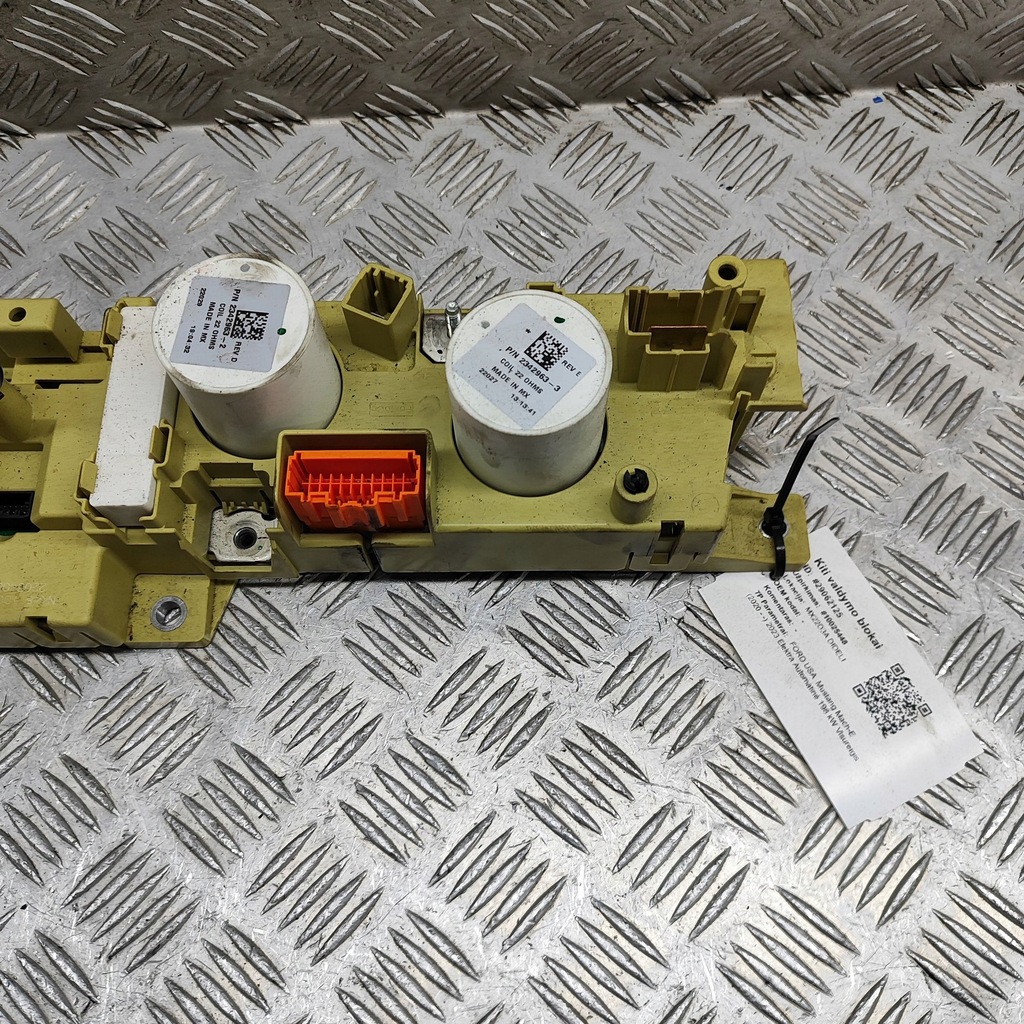 фото №6, Ford mustang mach-e 2023 другое оборудование электрический