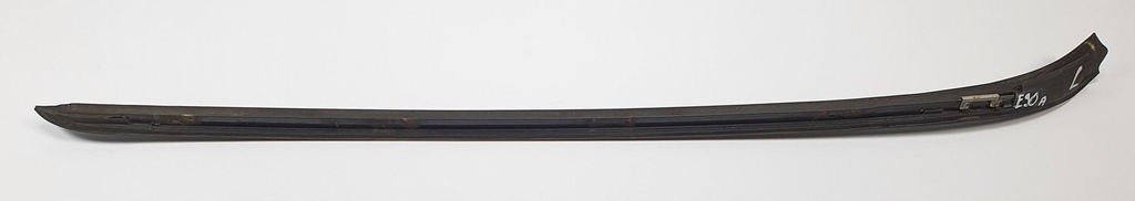 фото №4, Молдинг стекло лобовое левая bmw e90