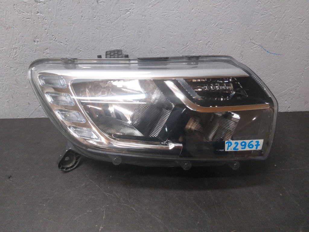 фото №1, Лампа перед правая dacia sadnero ii 2 lift 15- 260103529r