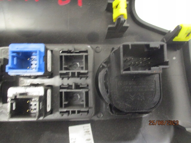 фото №6, Citroen c3 iii панель керування перемикачі