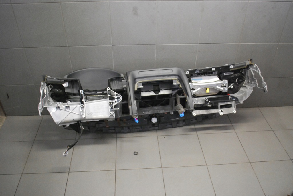 фото №15, Панель приладів приладова консоль audi a8 d3 eu czarna