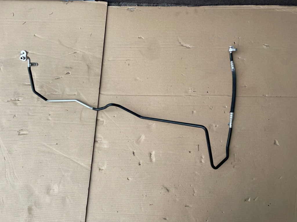 фото №1, Audi a6 rs6 rs7 шланг кондиционера 4g0260710s