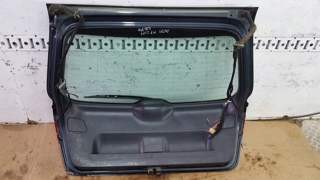 фото №9, Кришка багажника багажника задня audi a3 8p lift lz7h