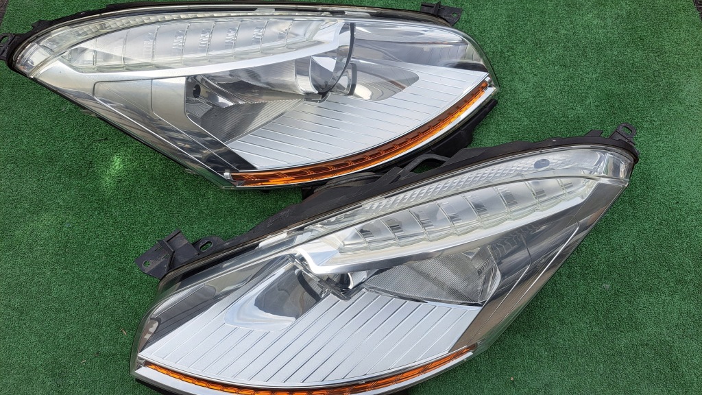 фото №1, Citroen c4 picasso 1 i лампи передні звичайне