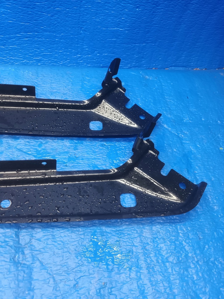 фото №10, Напрямна кронштейн лампи 7t0805931b