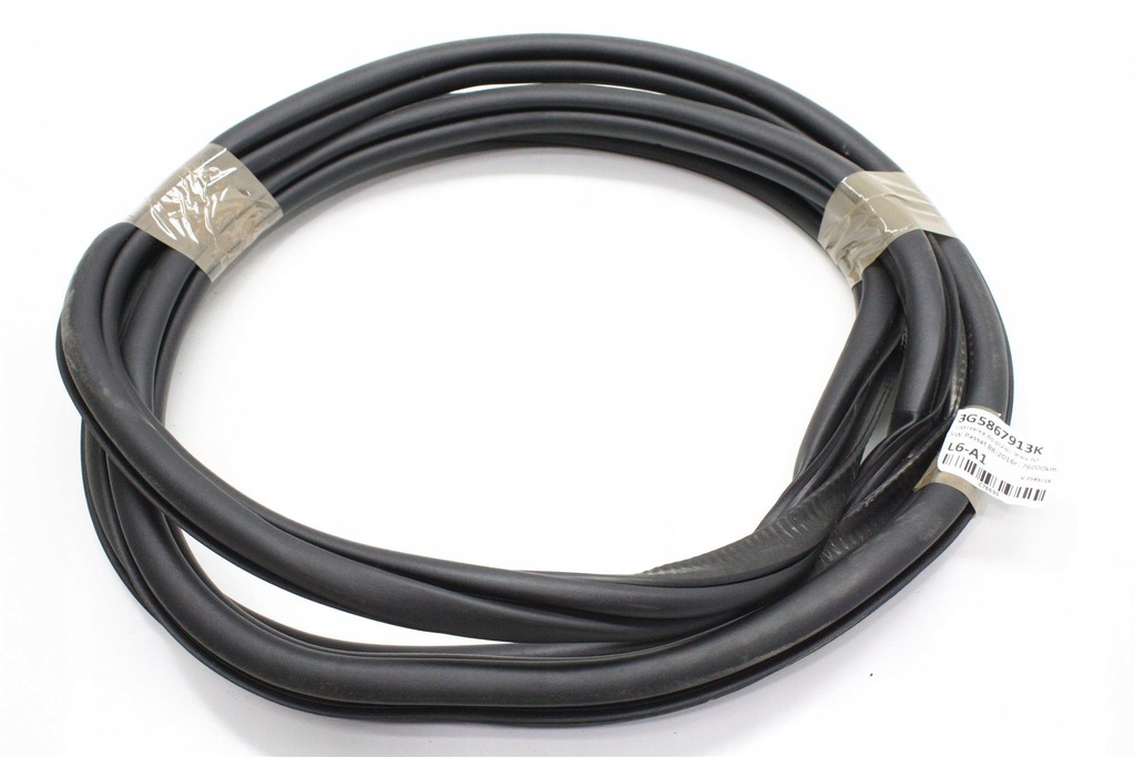 фото №1, Прокладка дверь левый задняя vw passat b8 3g5867913k