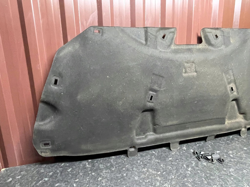 фото №9, Ford focus mk3 2010-2014 шумоизоляция капот крышки двигателя + клипсы