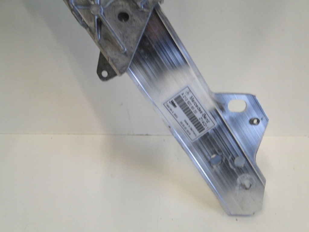 фото №13, Mercedes pas передний усилитель передний cls c257 coupe 257 w257