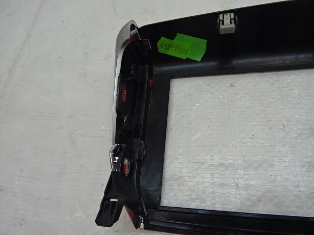 фото №10, Peugeot 208 2008 i рамка дисплея радио навигации