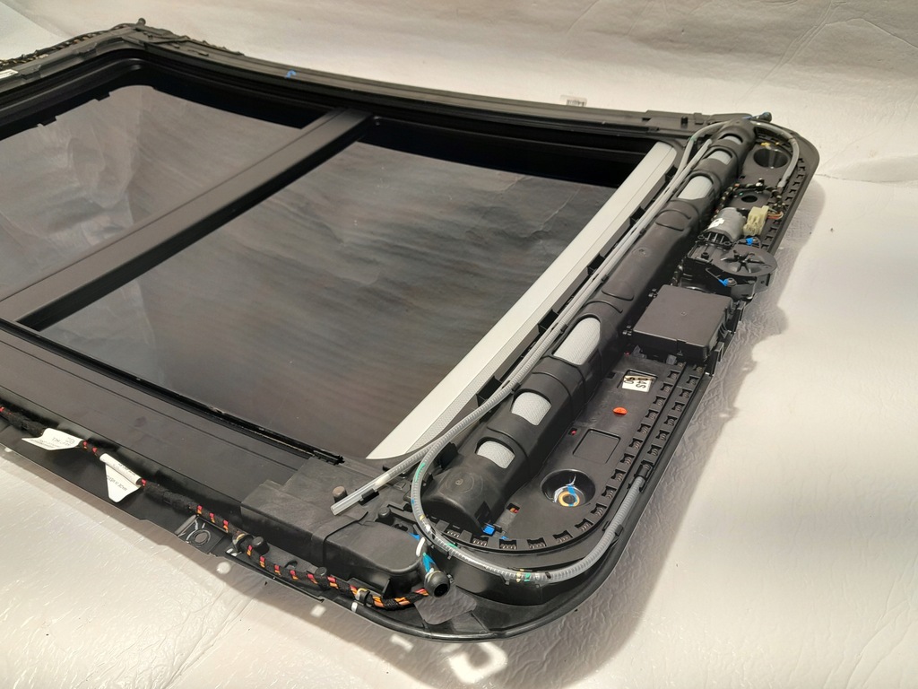 фото №6, Audi q5 ii 80a люк панорама 80a877041c